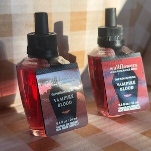 NWT(2) B&BW Vampire Blood Wallflower Refills  - Sealed